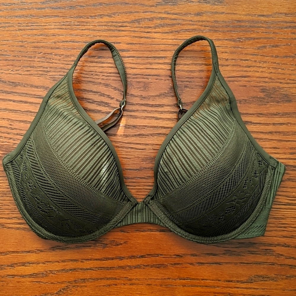 ThirdLove Everyday Lace Uplift Plunge Bra